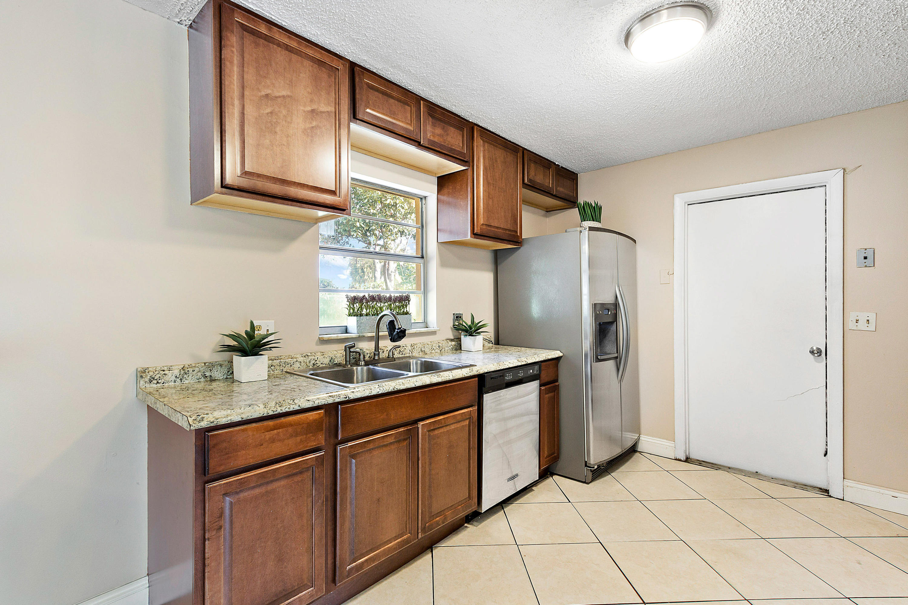 525 Davis Road Delray Beach, FL 33445 - Photo 9 of 27 untitled-12