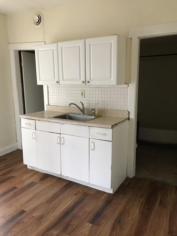 16 Sheldon Street Springfield, MA 01107 - Photo 14 of 24 Gallery Image 14