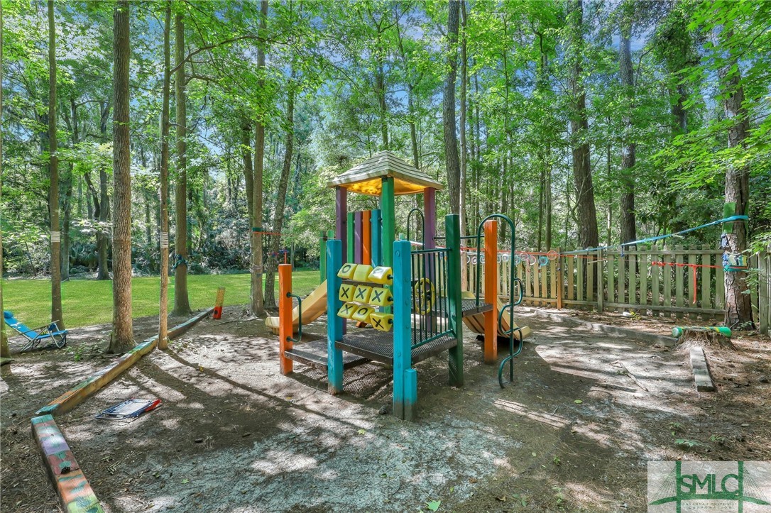 401 North Cromwell Road, Unit 2H Savannah, GA 31410 - Photo 24 of 25 Gallery Image 24