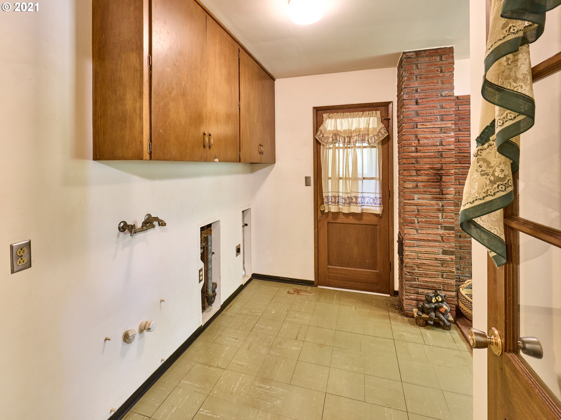 26451 South Barlow Road Canby, OR 97013 - Photo 18 of 32 Gallery Image 18