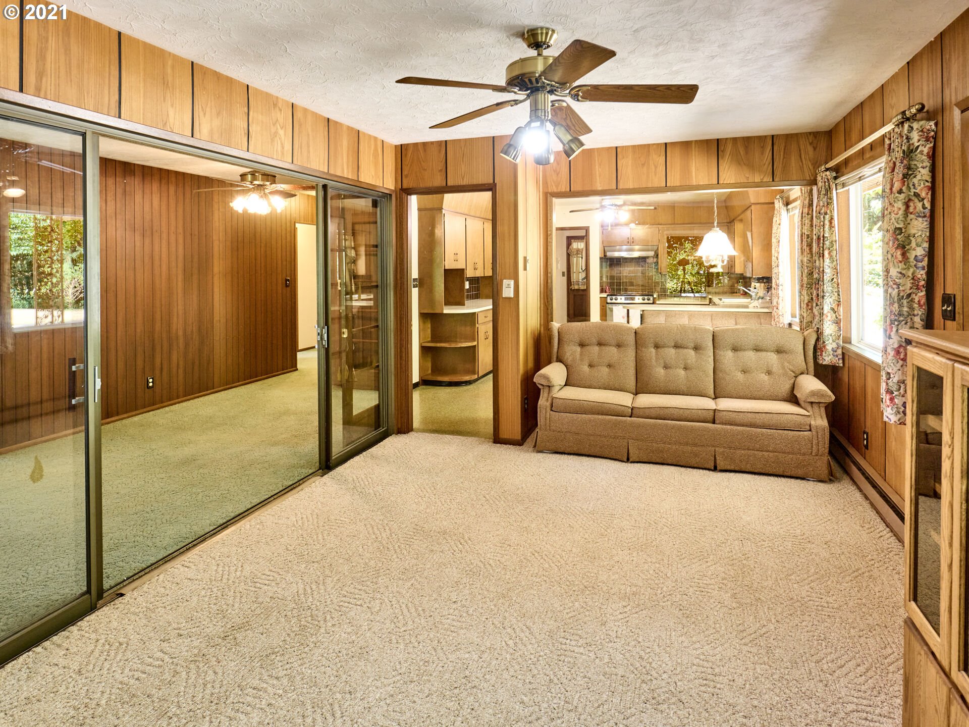 26451 South Barlow Road Canby, OR 97013 - Photo 3 of 32 Gallery Image 3
