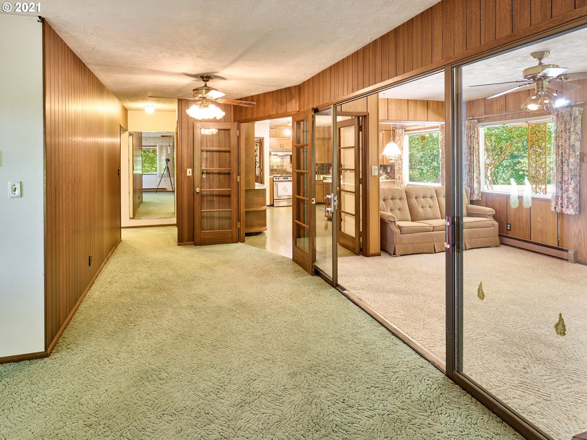 26451 South Barlow Road Canby, OR 97013 - Photo 6 of 32 Gallery Image 6