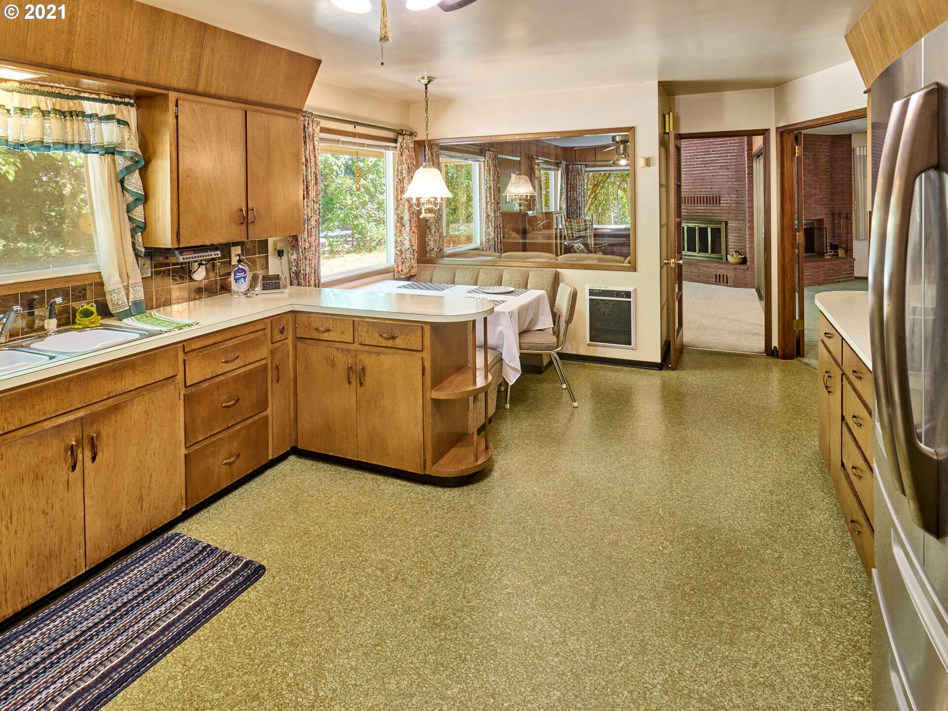 26451 South Barlow Road Canby, OR 97013 - Photo 8 of 32 Gallery Image 8