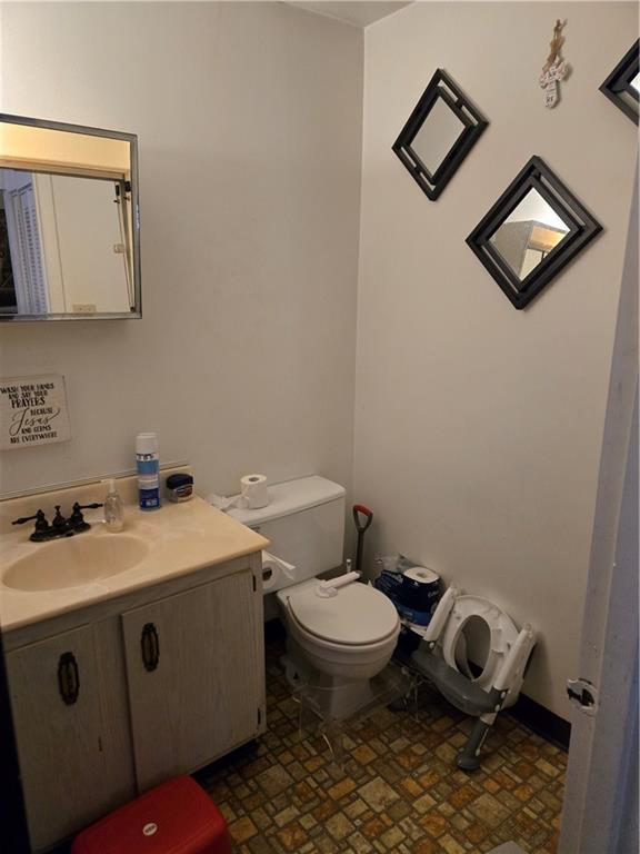3184 Ladoga Street Pittsburgh, PA 15204 - Photo 15 of 22 a utility room with dryer and washer