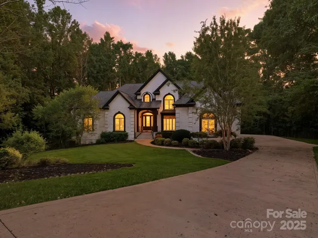 $1,649,999 | 1001 Berwick Court, Marvin, NC 28173