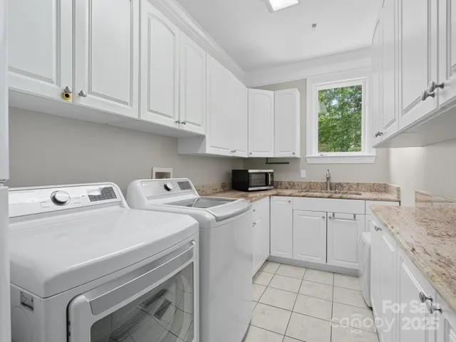 $1,649,999 | 1001 Berwick Court, Marvin, NC 28173