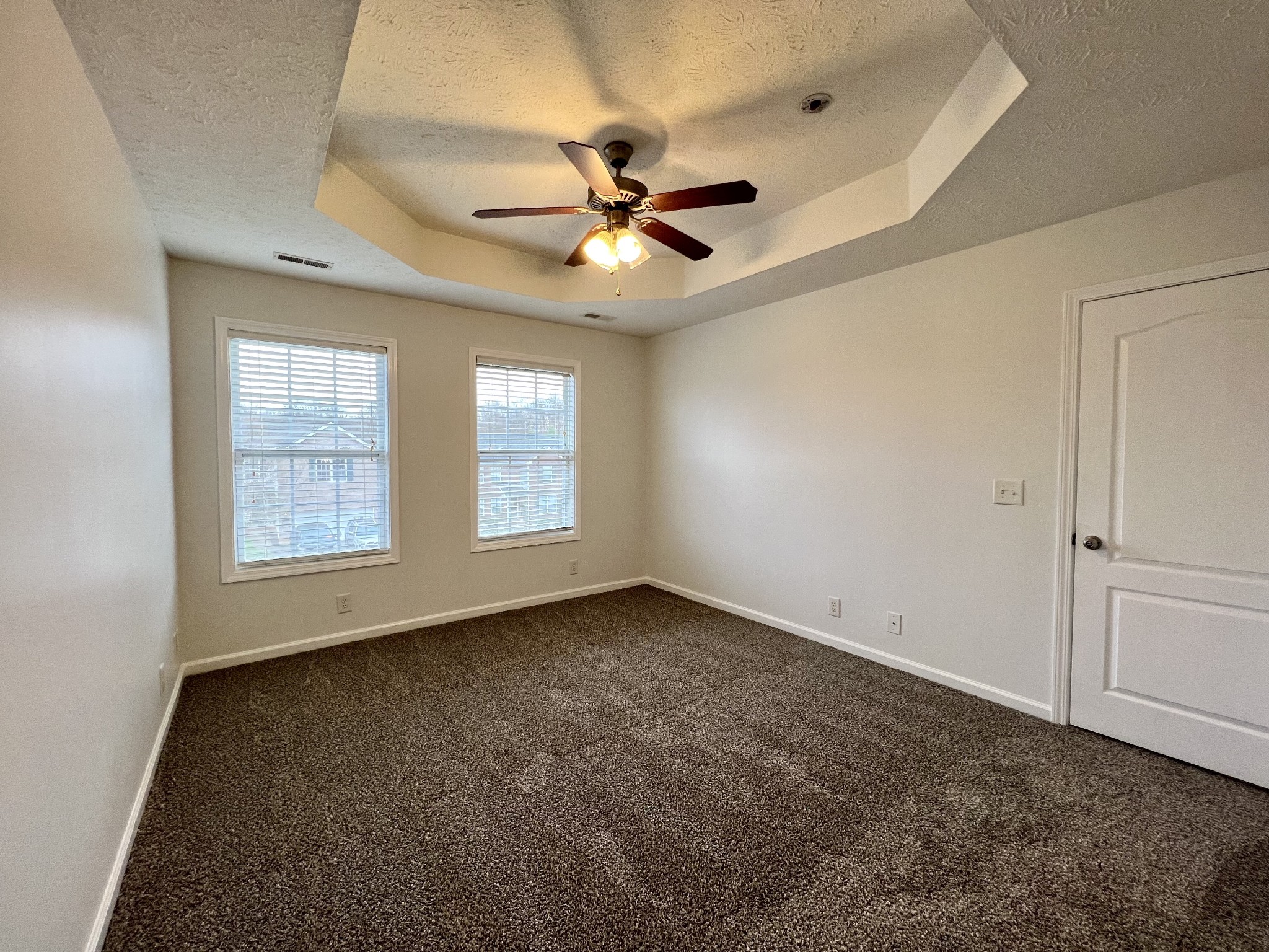 2784 Ridgepole Drive Clarksville, TN 37040 - Photo 21 of 41 Gallery Image 21