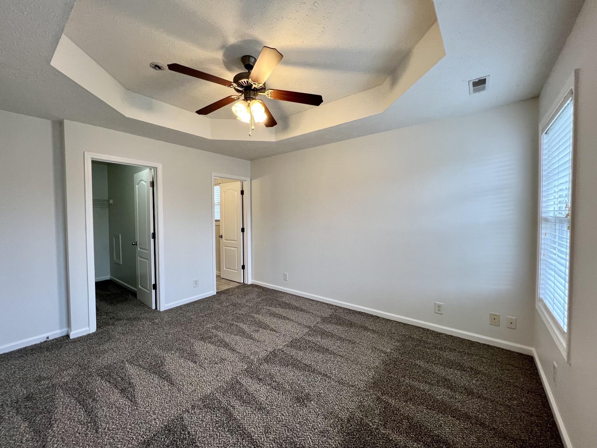 2784 Ridgepole Drive Clarksville, TN 37040 - Photo 22 of 41 Gallery Image 22