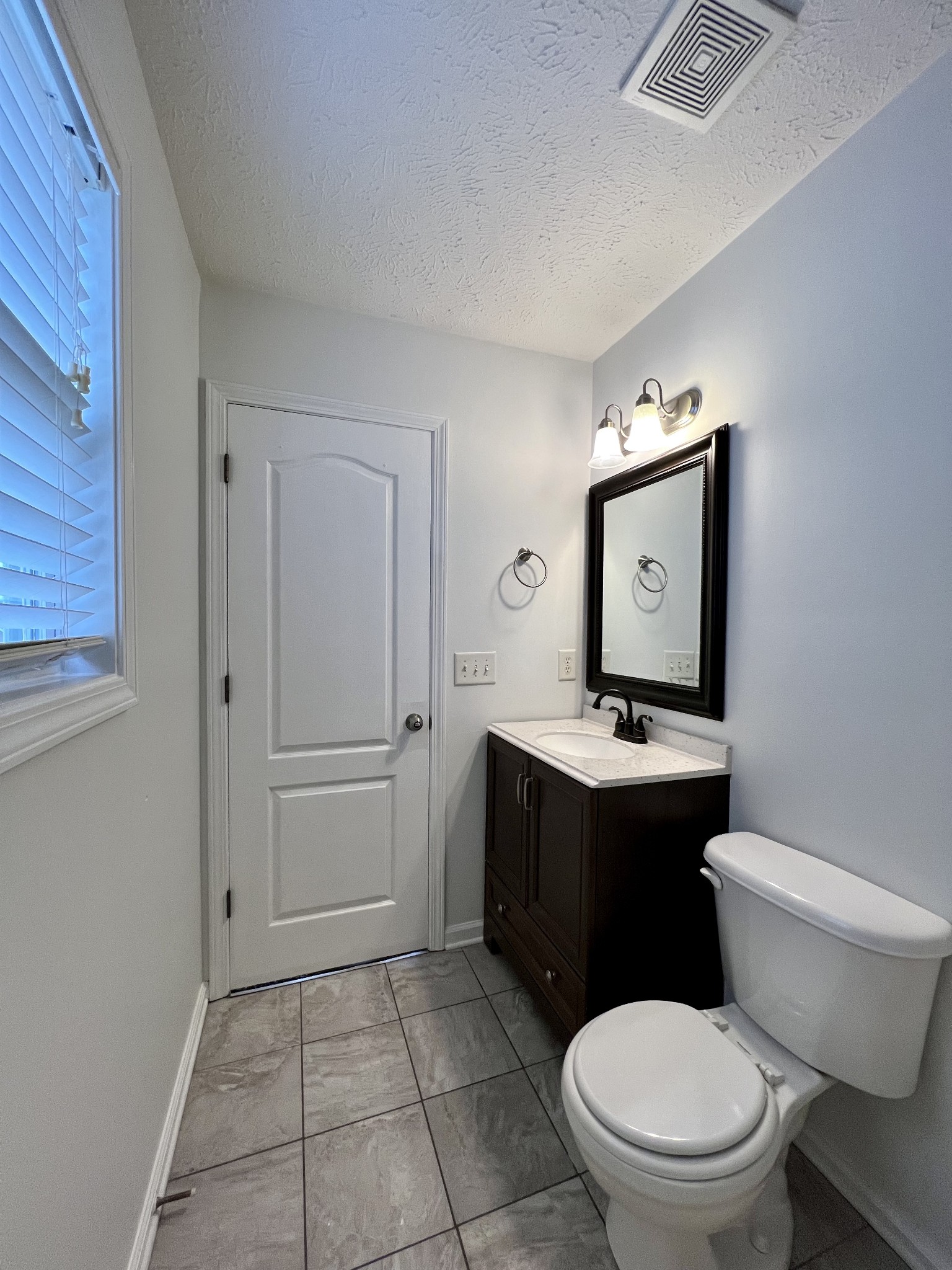 2784 Ridgepole Drive Clarksville, TN 37040 - Photo 25 of 41 Gallery Image 25
