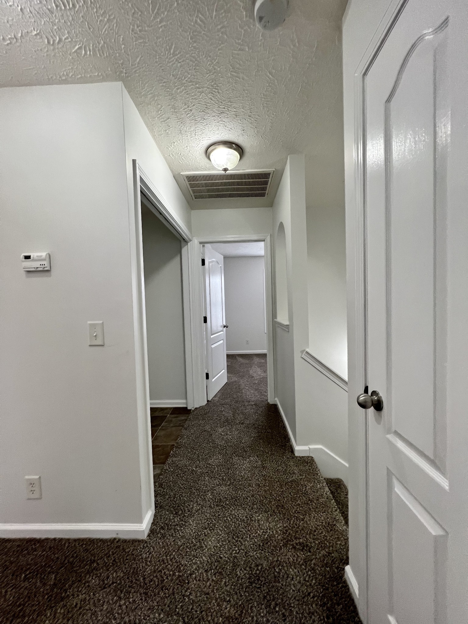 2784 Ridgepole Drive Clarksville, TN 37040 - Photo 28 of 41 Gallery Image 28