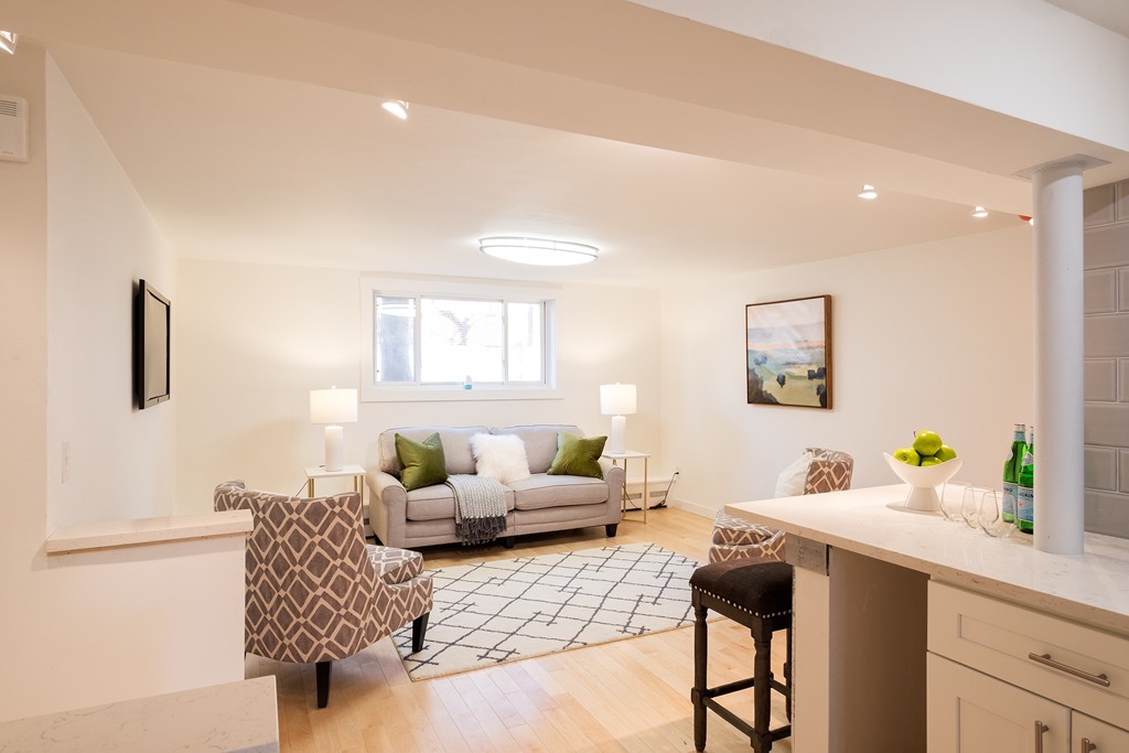 74 Bryon Road, Unit 1 Chestnut Hill, MA 02467 - Photo 12 of 14