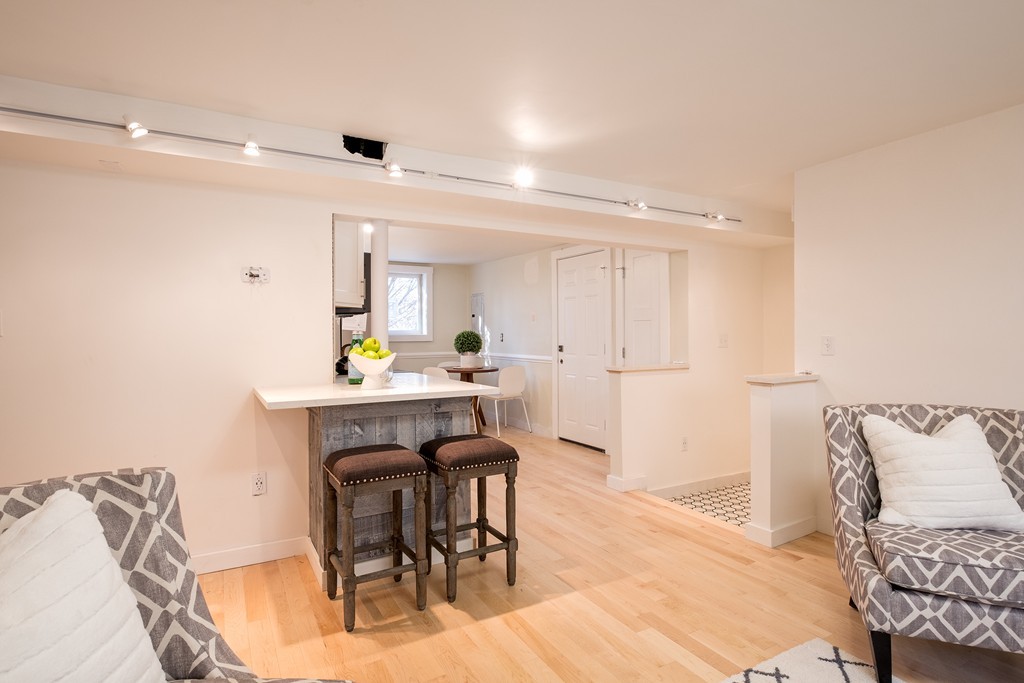 74 Bryon Road, Unit 1 Chestnut Hill, MA 02467 - Photo 5 of 14