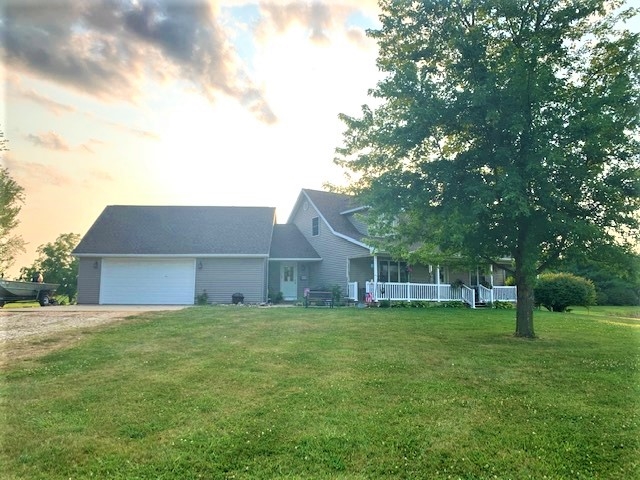 10109 South Kingston Mines Road Mapleton, IL 61547 - Photo 3 of 22
