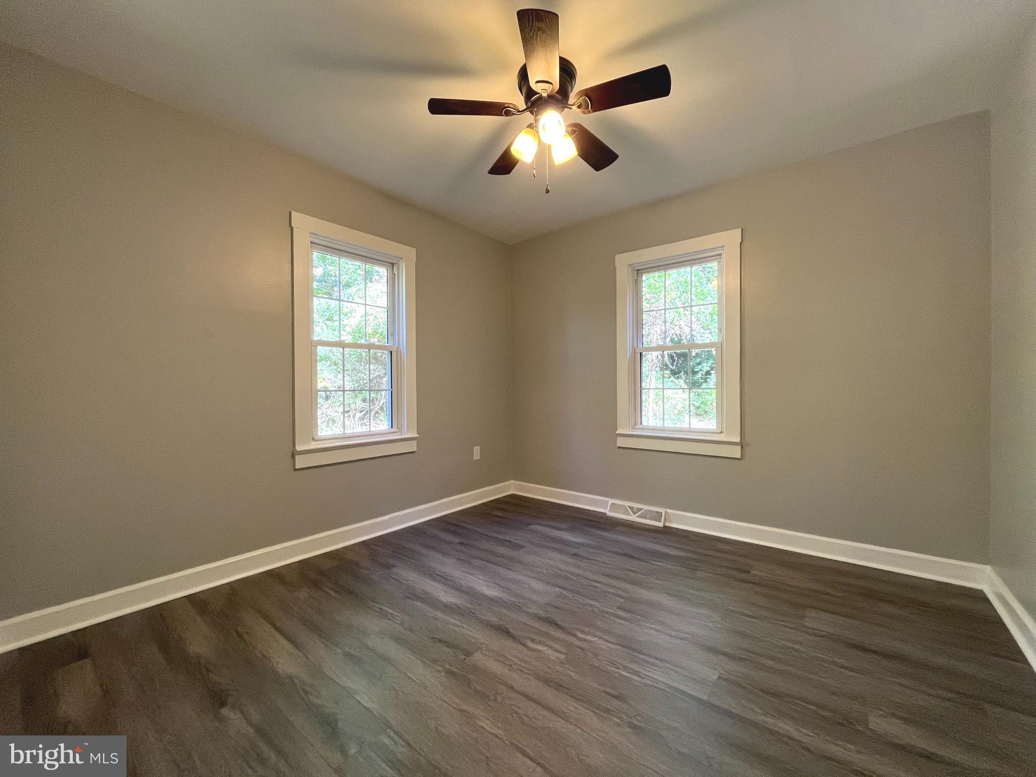 568 Cedar Grove Road Winchester, VA 22603 - Photo 13 of 30 Bedroom 1