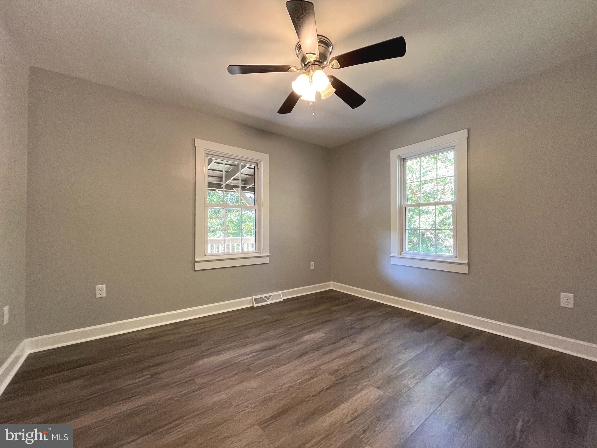 568 Cedar Grove Road Winchester, VA 22603 - Photo 15 of 30 Bedroom 2