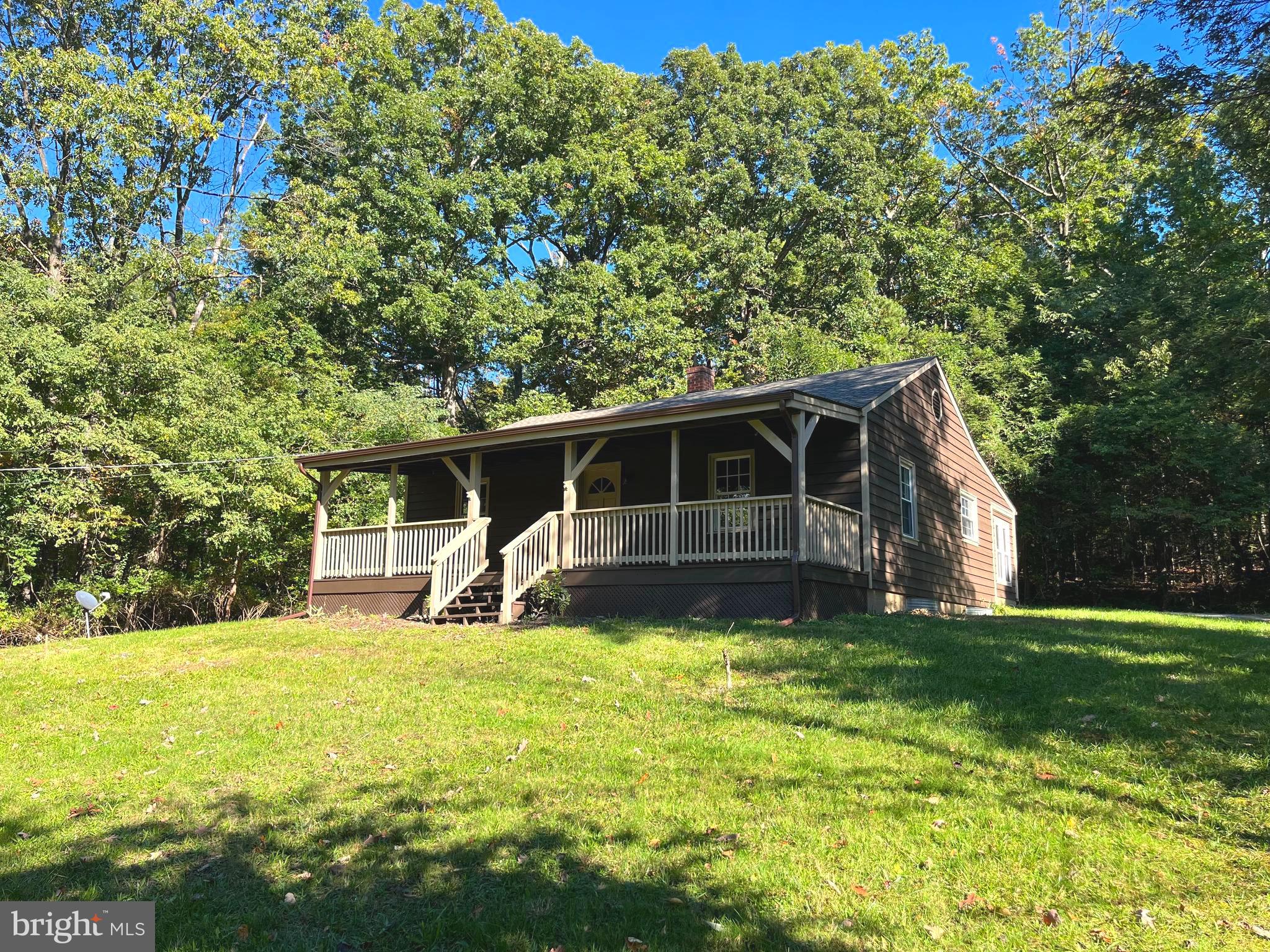 568 CEDAR GROVE RD