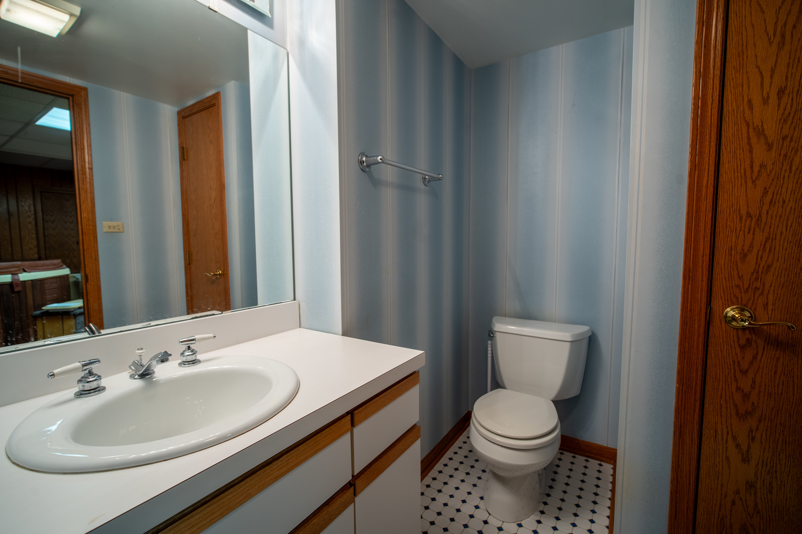 3065 182nd Place Lansing, IL 60438 - Photo 35 of 38 a bathroom with a sink toilet and shower