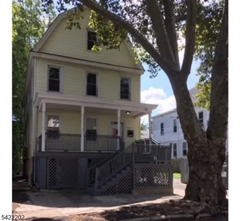 $2,900 | 234 Waverly Place, Unit 1, South Orange, NJ 07079