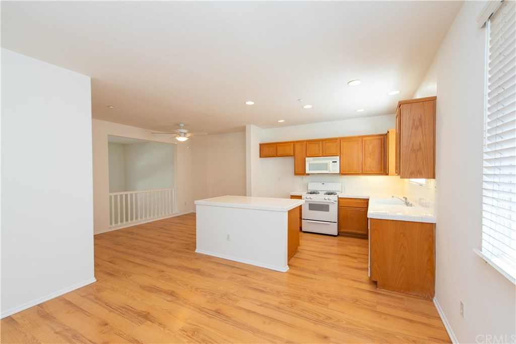 1261 Olson Drive Fullerton, CA 92833 - Photo 10 of 53