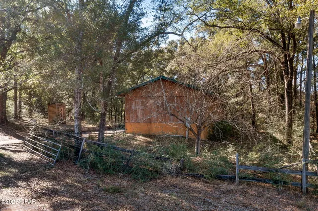 $89,999 | 3366 Spring Lakes Drive, Chipley, FL 32428