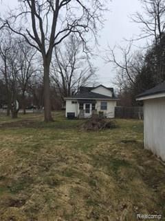 292 Clinton Street Romeo, MI 48065 - Photo 2 of 2