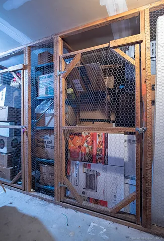 $250,000 | 1410 Whitney Avenue, Unit E2, Hamden, CT 06517