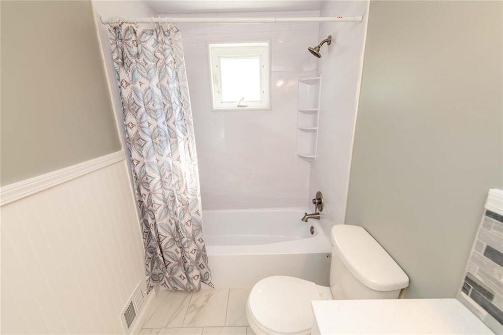 5340 Meadowcrest Road Pittsburgh, PA 15236 - Photo 14 of 22 Gallery Image 14
