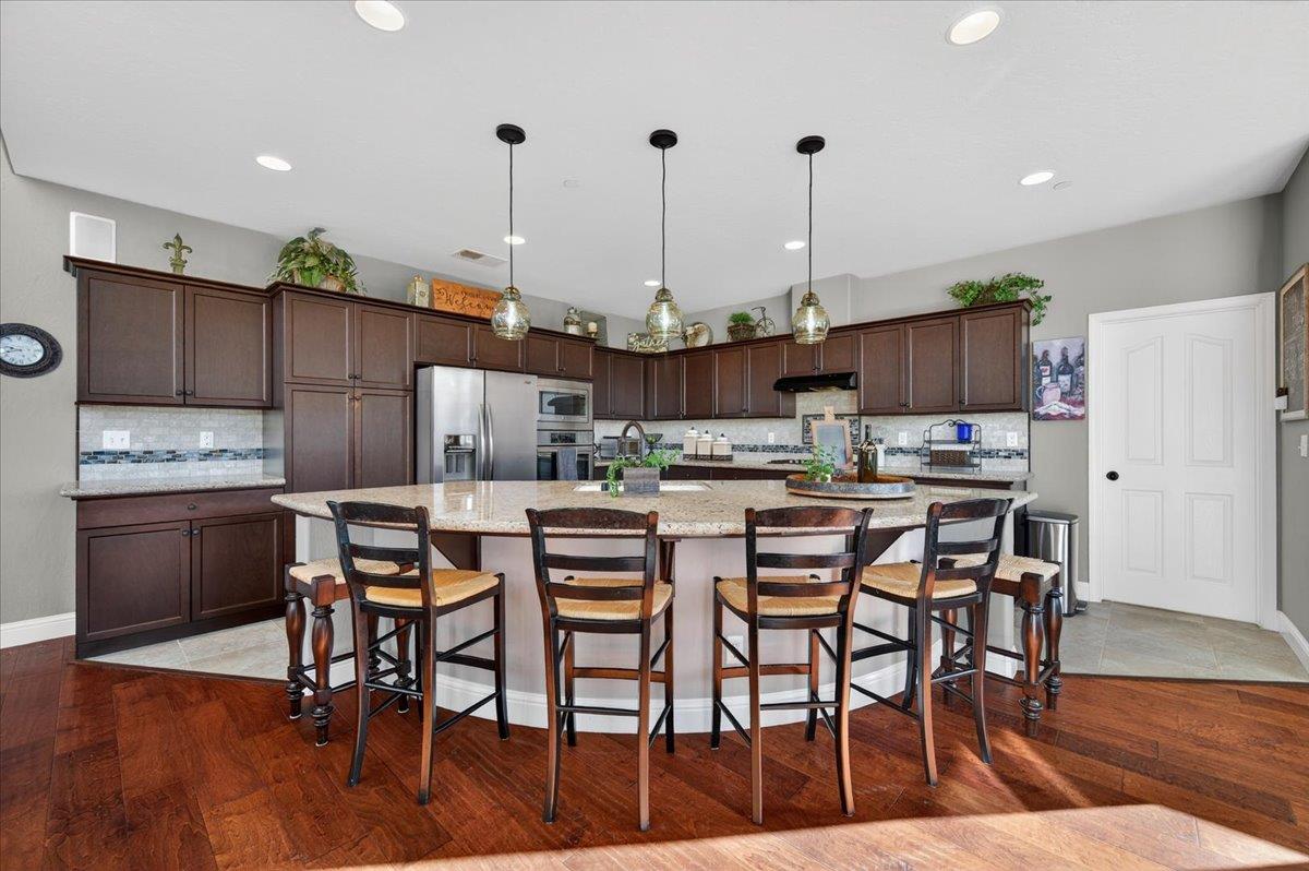 21238 Lago Bello Friant, CA 93626 - Photo 15 of 67