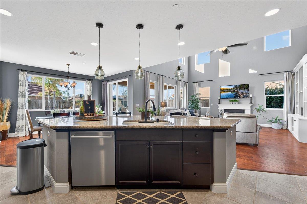 21238 Lago Bello Friant, CA 93626 - Photo 18 of 67