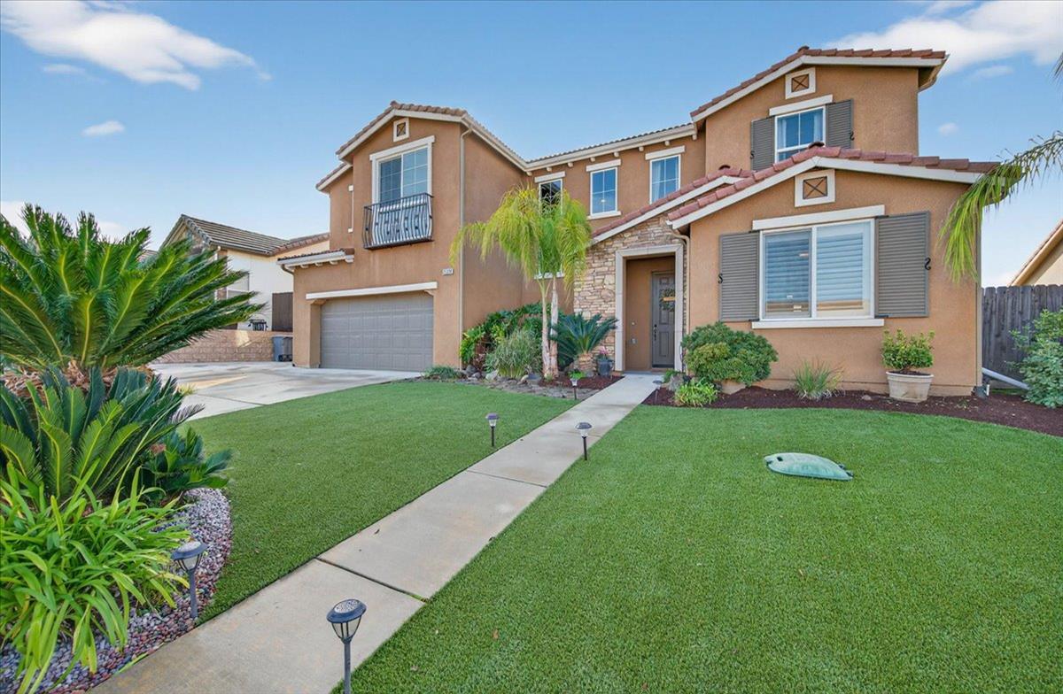 21238 Lago Bello Friant, CA 93626 - Photo 3 of 67