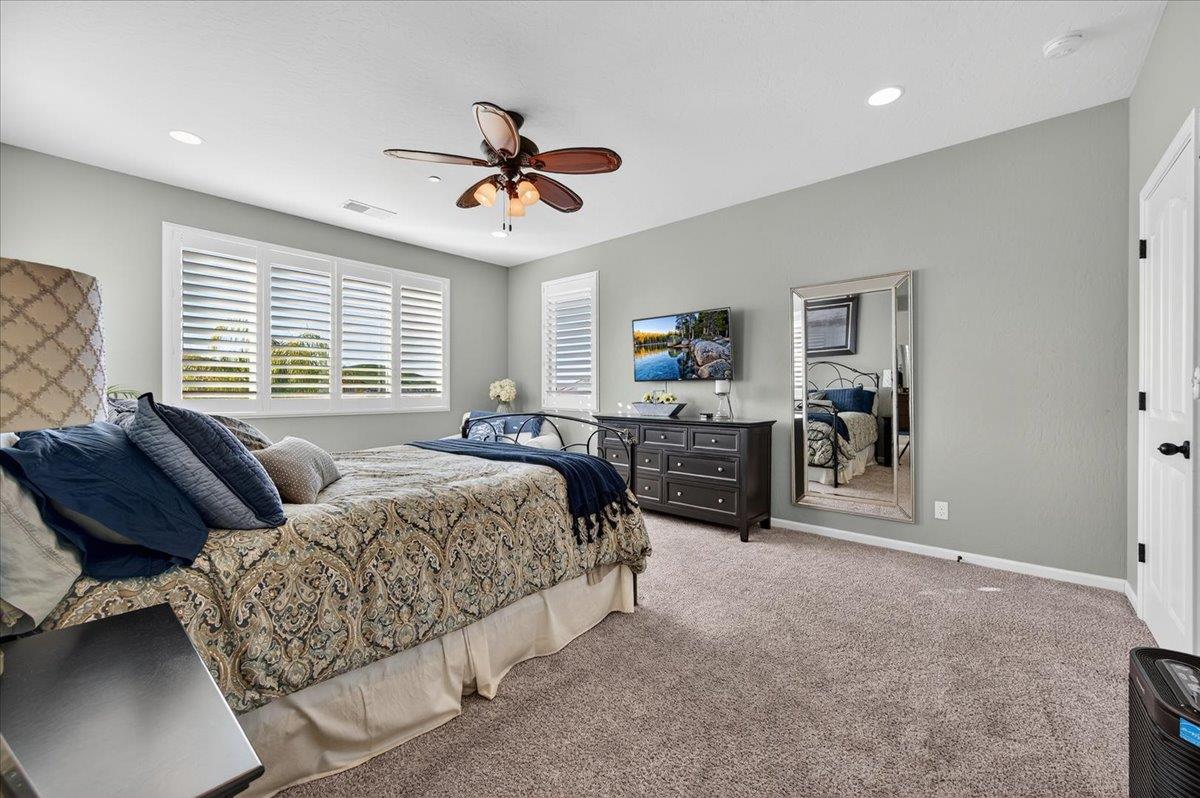 21238 Lago Bello Friant, CA 93626 - Photo 35 of 67