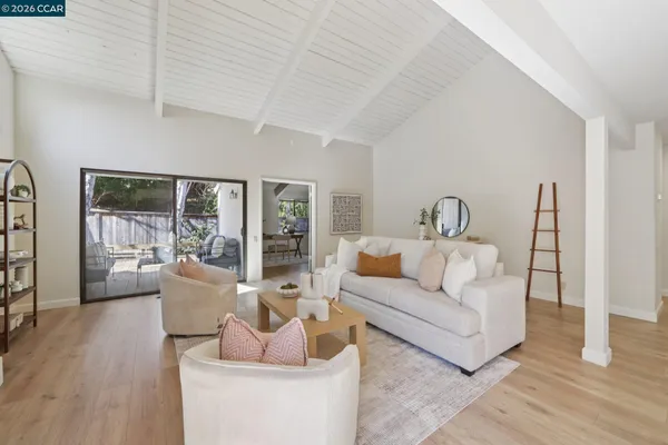 $1,295,000 | 826 Augusta Drive, Moraga, CA 94556