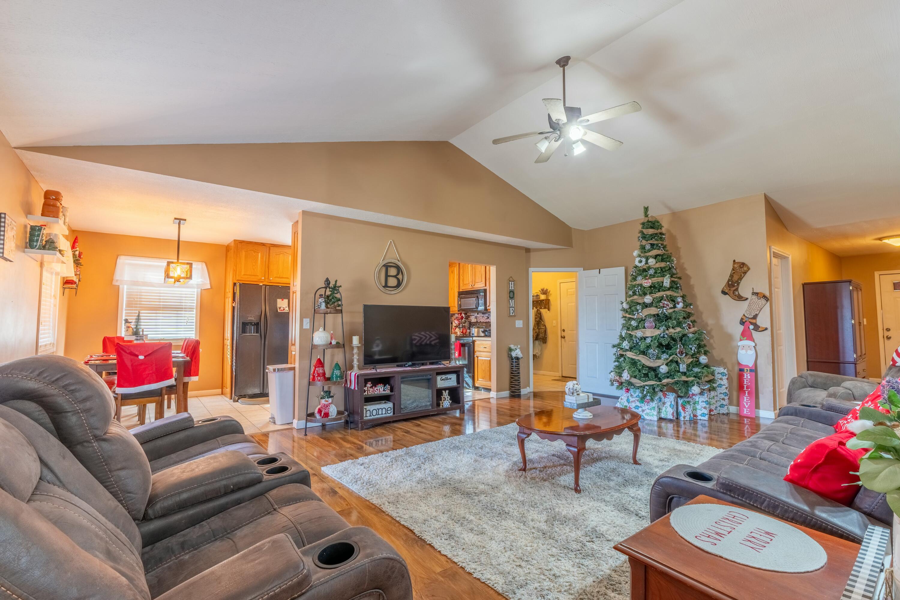 703 East Langdon Road Science Hill, KY 42553 - Photo 20 of 55 tempImageeOnNy7