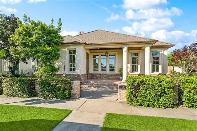 $915,000 | 736 Cottage Lane, Covington, LA 70433