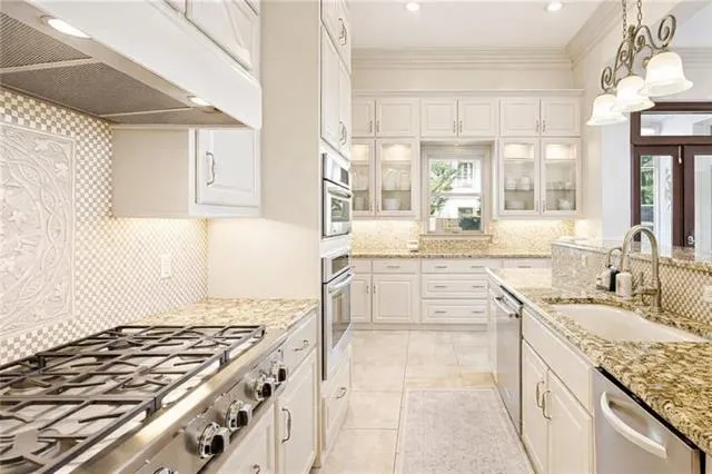 $915,000 | 736 Cottage Lane, Covington, LA 70433