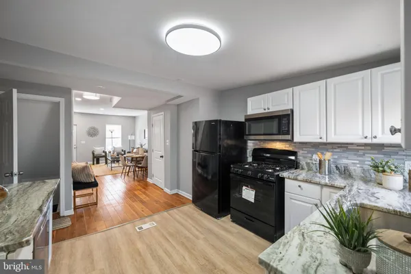 $219,900 | 1028 West Cross Street, Baltimore, MD 21230
