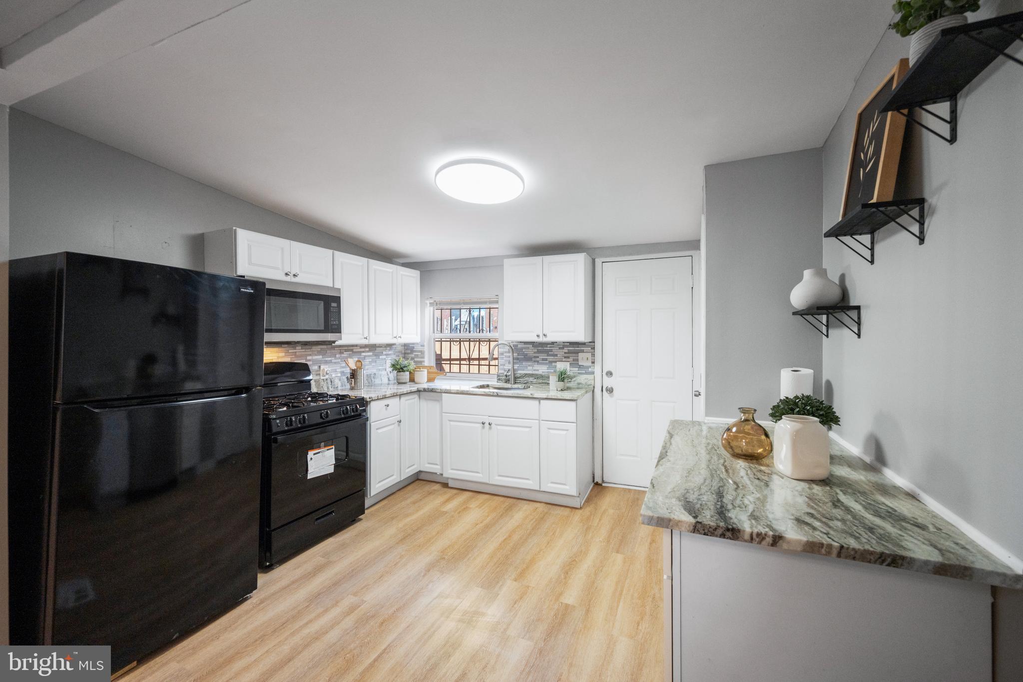 1028 West Cross Street Baltimore, MD 21230 - Photo 3 of 31