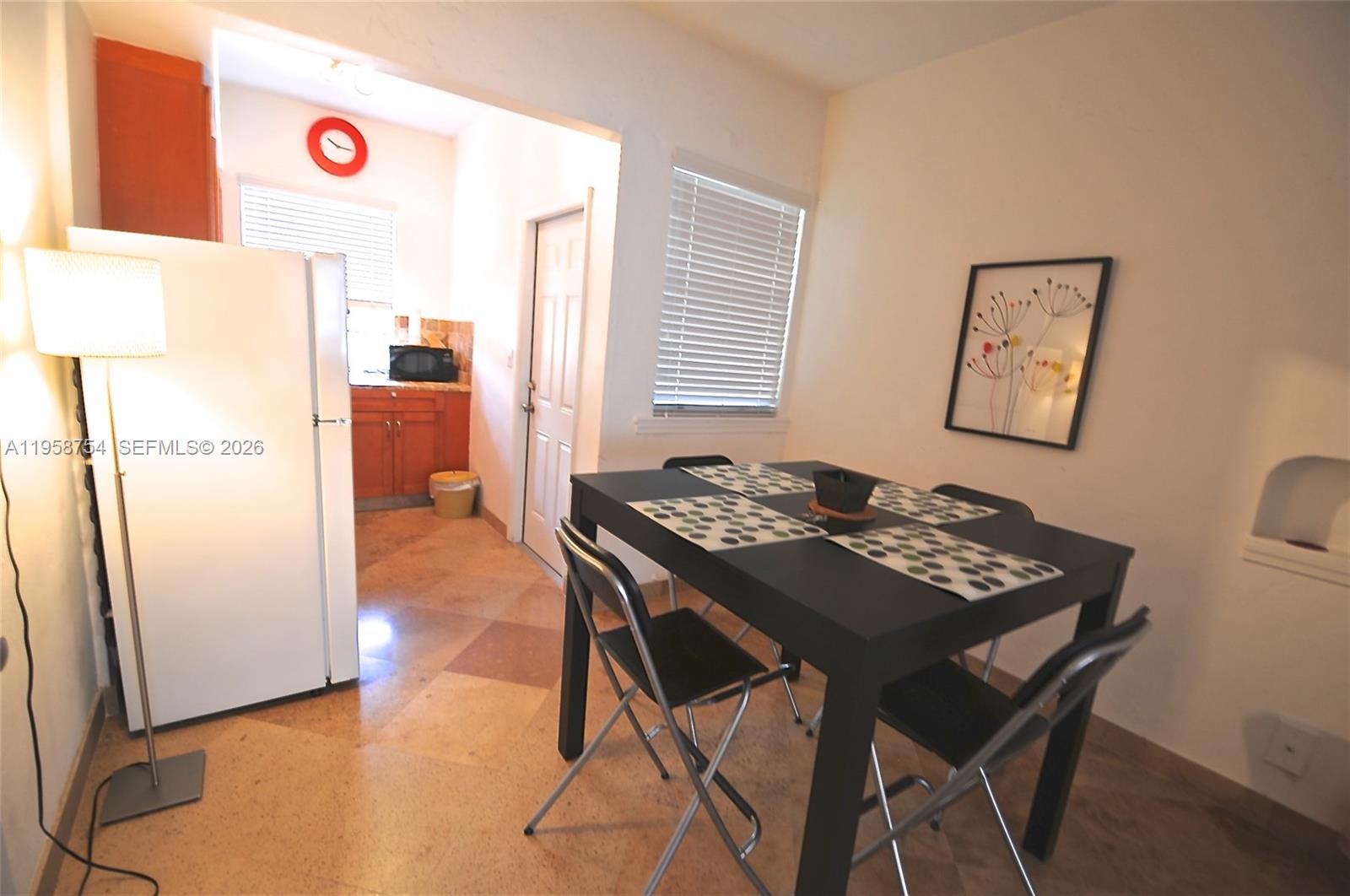 601 7th Street, Unit 4 Miami Beach, FL 33139 - Photo 12 of 16