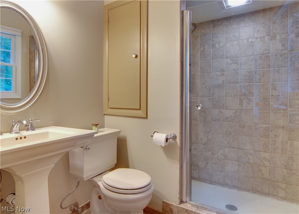 2255 Woodpark Road Fairlawn, OH 44333 - Photo 21 of 28