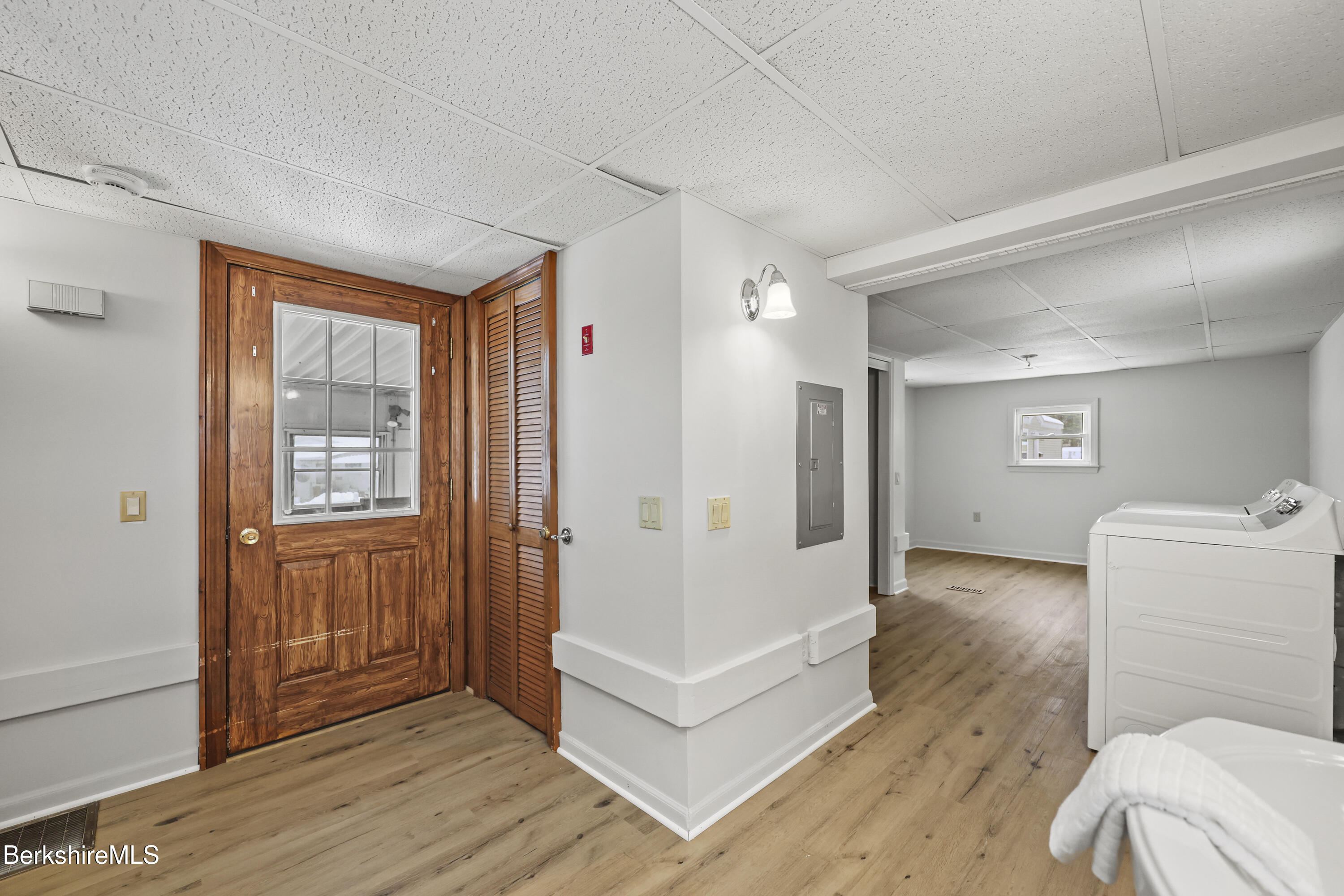 1 Pinnacle Lane Adams, MA 01220 - Photo 24 of 28 Bathroom