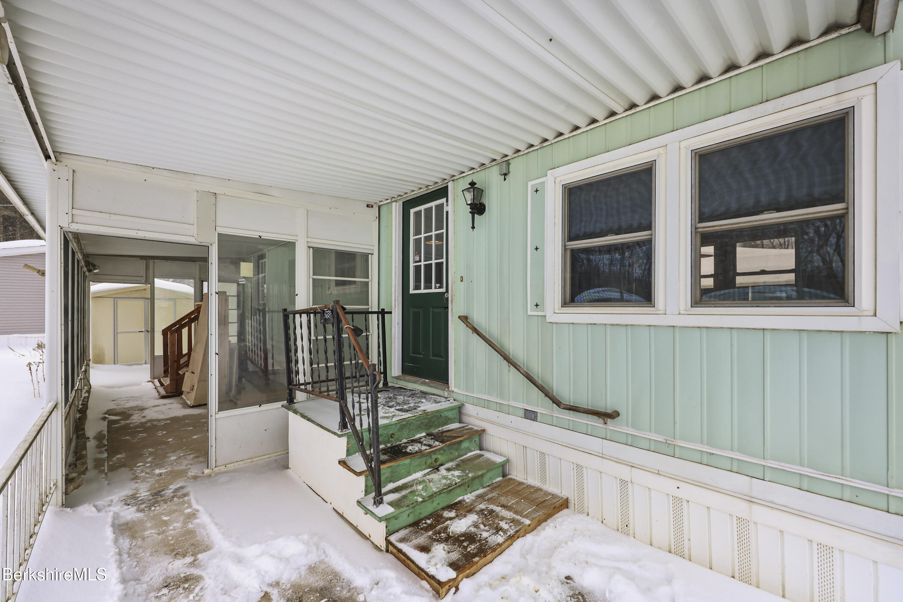 1 Pinnacle Lane Adams, MA 01220 - Photo 4 of 28 Front Porch