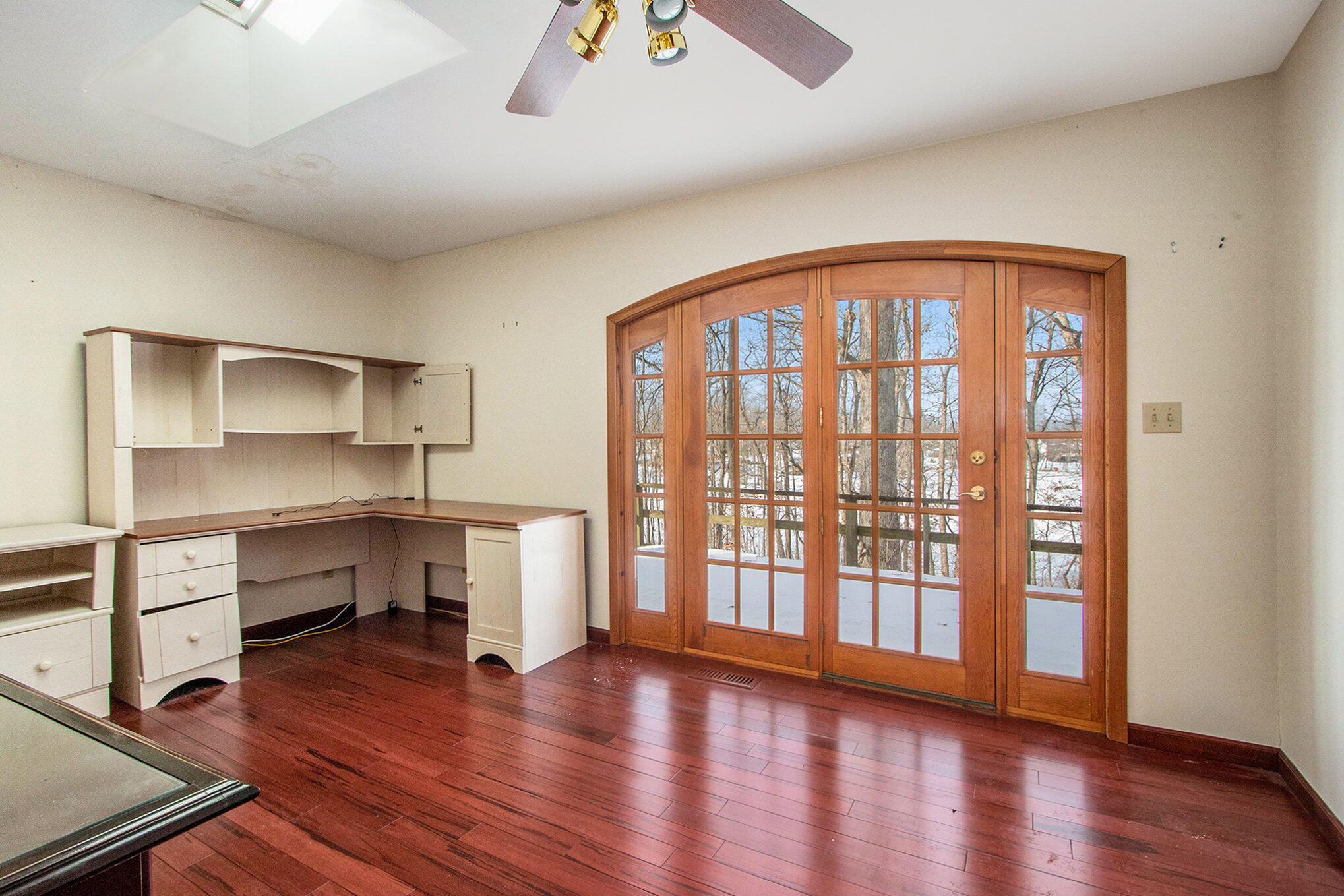 2091 Hidden Valley Drive Crown Point, IN 46307 - Photo 14 of 38 a view of a livingroom with hardwood and workspace