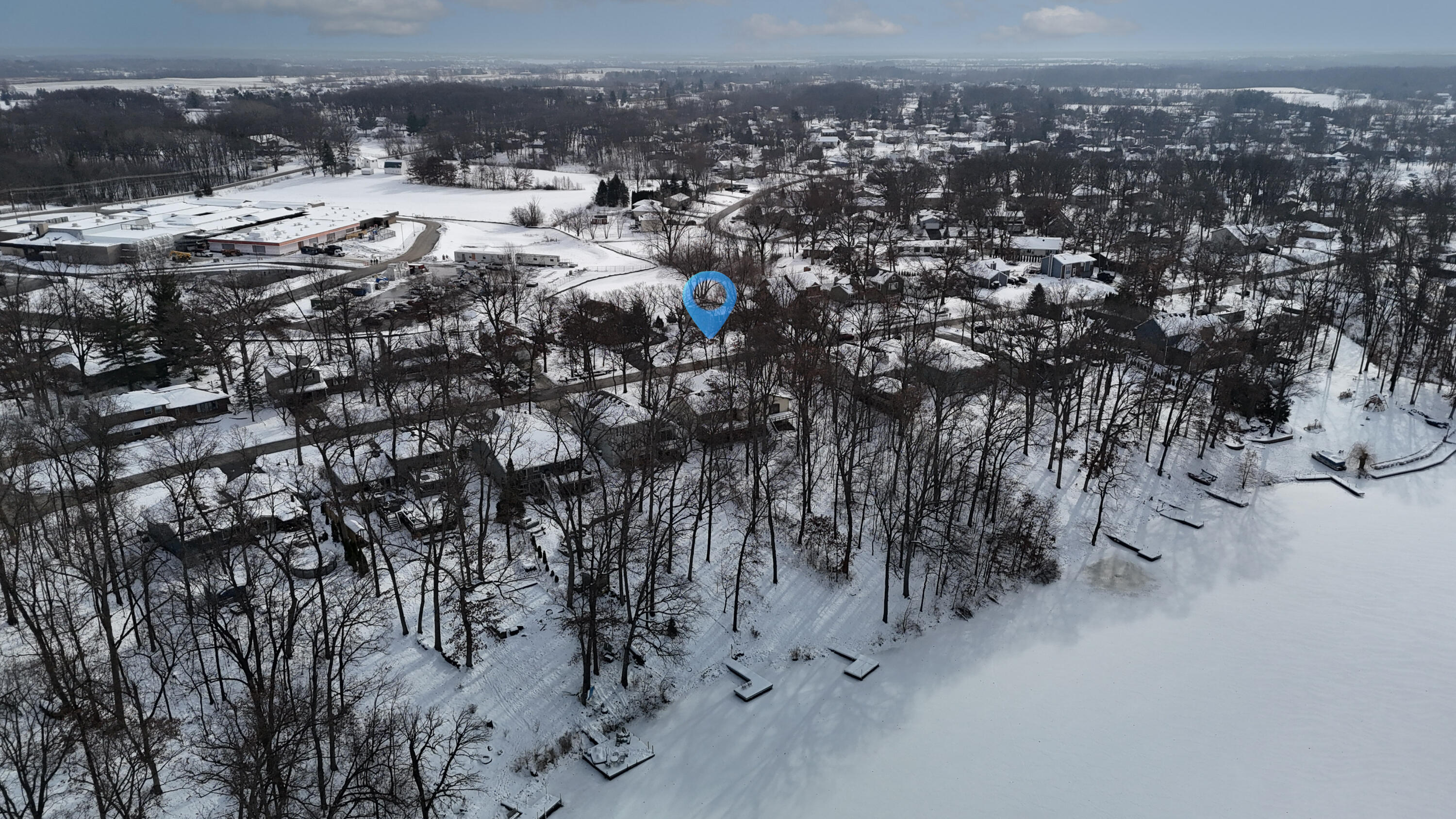 2091 Hidden Valley Drive Crown Point, IN 46307 - Photo 26 of 38 an aerial view of multiple house