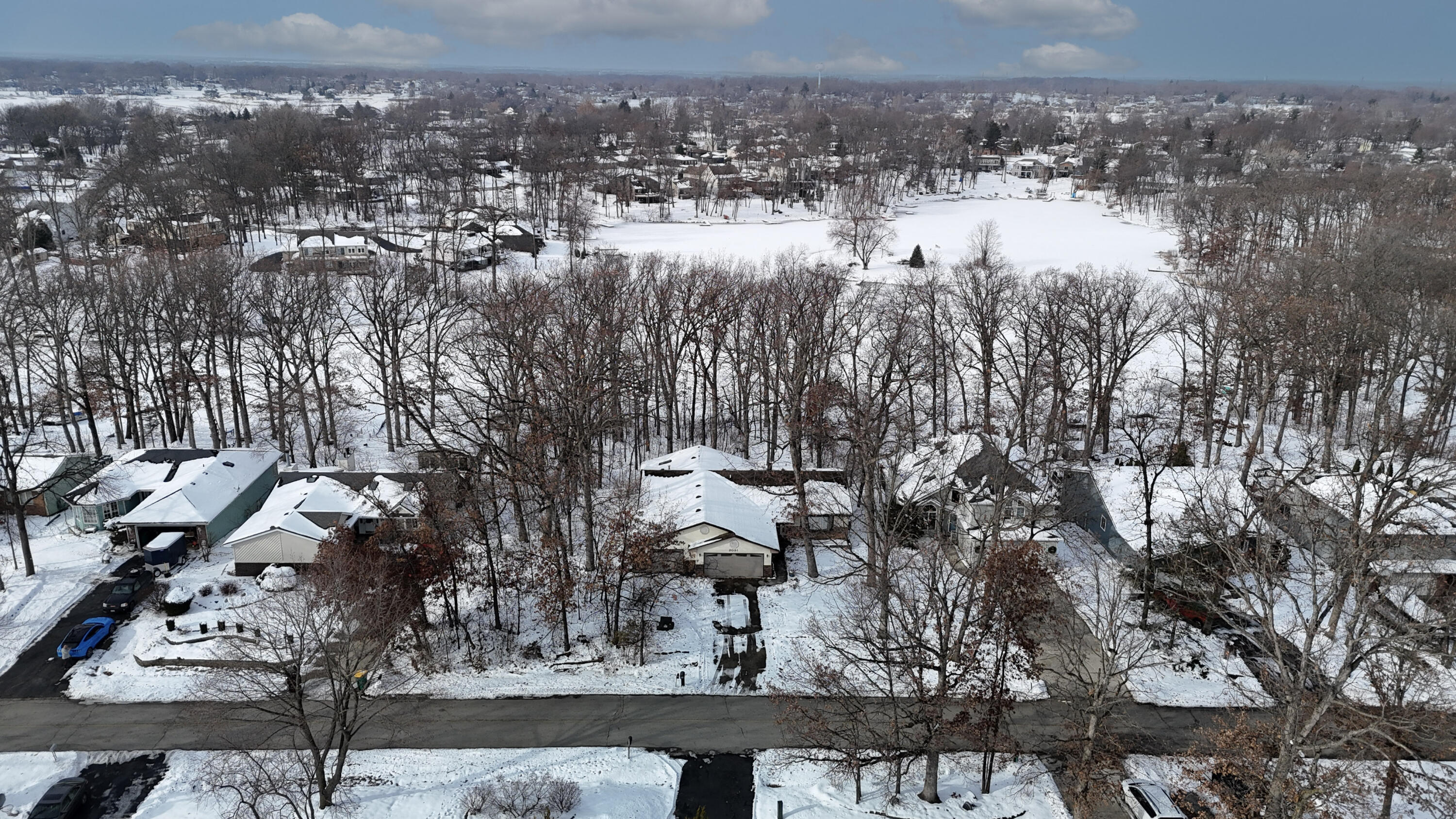 2091 Hidden Valley Drive Crown Point, IN 46307 - Photo 29 of 38 a view of middle of a city