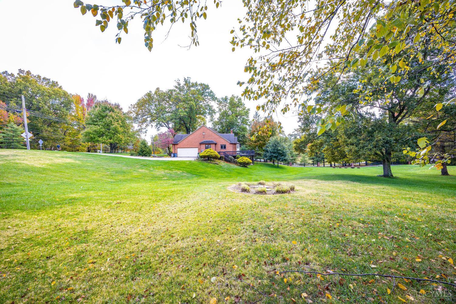 5509 Boomer Road Cincinnati, OH 45247 - Photo 31 of 38