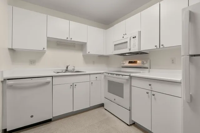 $389,000 | 14 Heron Street, Unit 207, Boston, MA 02132