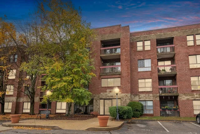 $389,000 | 14 Heron Street, Unit 207, Boston, MA 02132