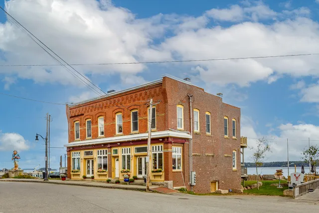 $750,000 | 49-55 Water Street, Eastport, ME 04631