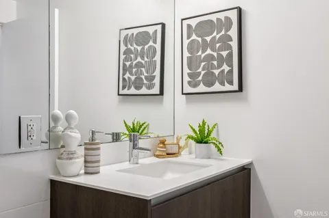$690,000 | 8 Buchanan Street, Unit 803, San Francisco, CA 94102