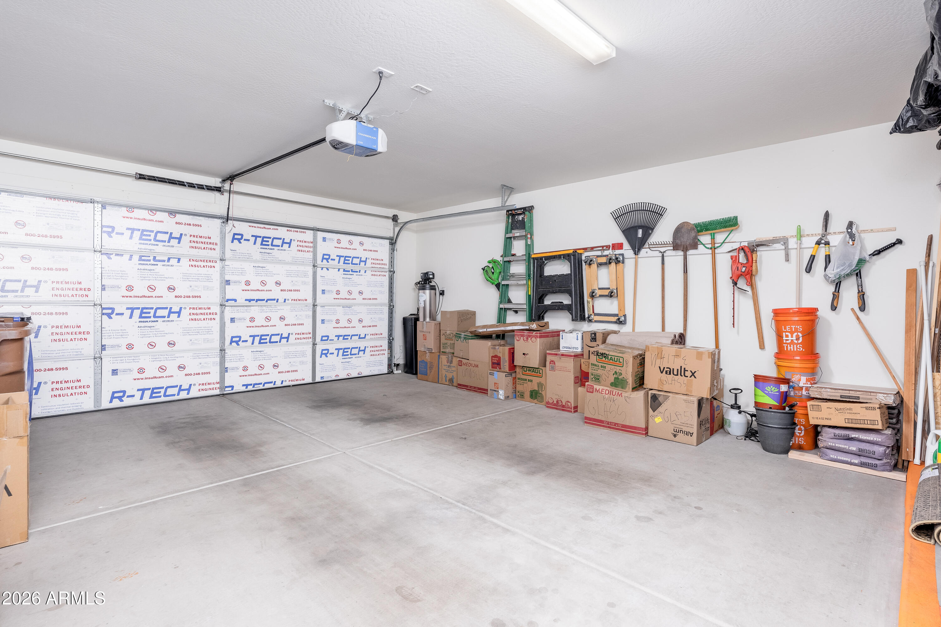 1778 South Hayley Road Apache Junction, AZ 85119 - Photo 37 of 52 2 car garage